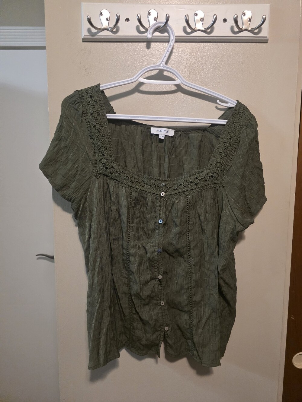 Women's Olive Green Button-Front Crochet Trim Blouse